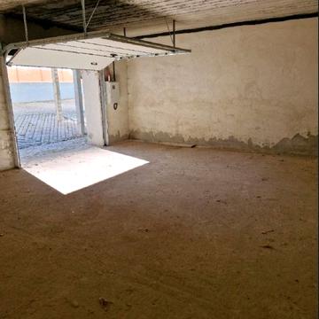 Андрія Мельника вул., 10 к4