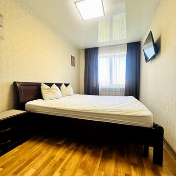 Євгена Чикаленка вул., 68а