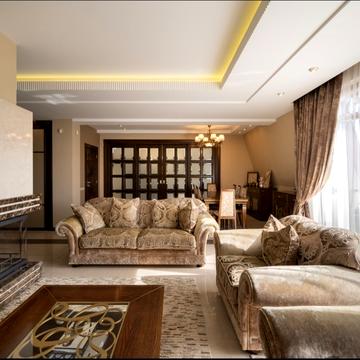 Академіка Ігоря Юхновського вул., 6