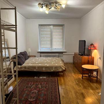 Вишгородська вул., 56/2