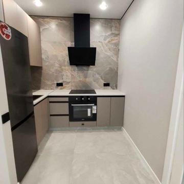 Миколаївська вул., 3-Б