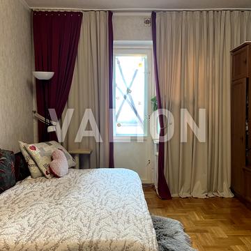 Вацлава Гавела бульв. (Івана Лепсе), 34-Б