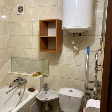 Харківське шосе, 18