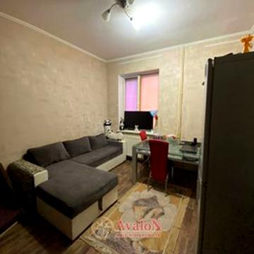 Академіка Заболотного вул.