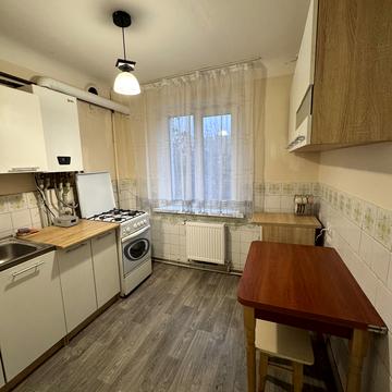 Північний бульв., 12