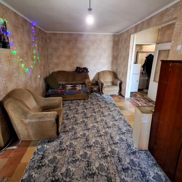 Богдана Хмельницького вул., 21