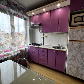 Гната Хоткевича вул., 4