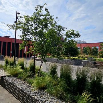 Набережно-Рибальська дорога вул., 27