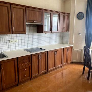 Миколи Голего вул. (Лебедєва-Кумача), 5