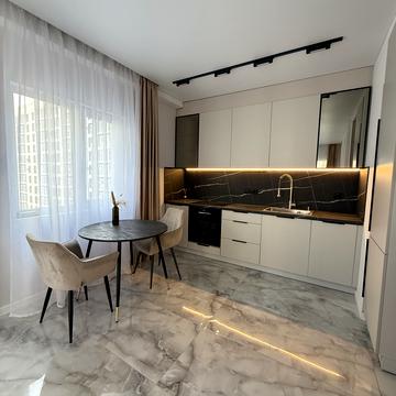 Михайла Максимовича вул. (Онуфрія Трутенка), 28-К