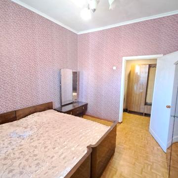 Леоніда Жаботинського вул. (Правди), 49