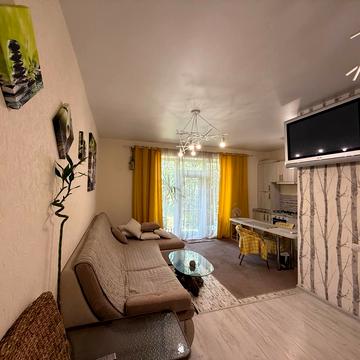 Героїв вул.