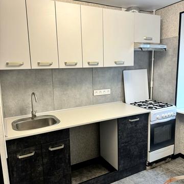 Бригади Хартія вул., 44