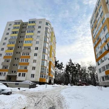 Івана Величковського вул., 13