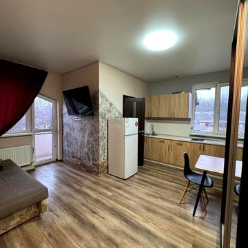 Залютинська вул., 11