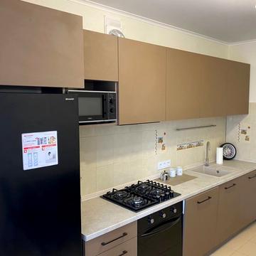 Палубна вул., 9/2