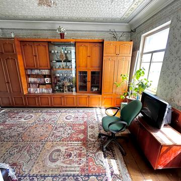 Вітряні Гори вул., 16