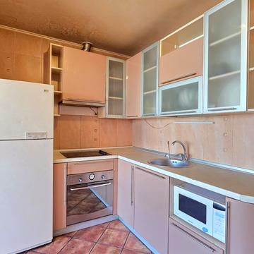 Гвардійців-Широнінців вул., 1б