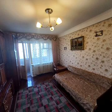 Мілютенка вул., 11-Б