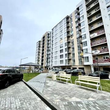 Сімейна вул., 4