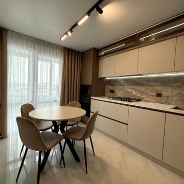 Степана Бандери просп., (Будинок)