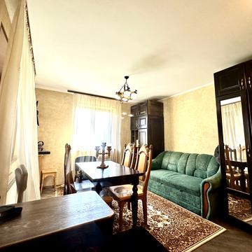 Роменська вул., 16