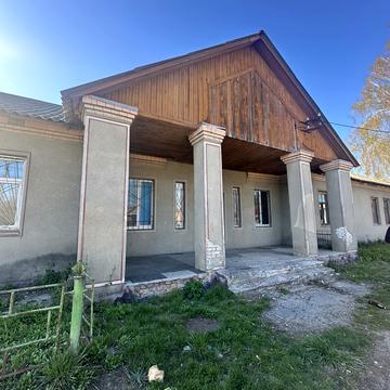 Воїнів-Афганців вул. (Воїнів-Інтернаціоналістів), 6