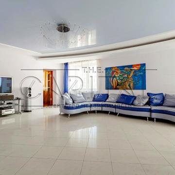 Володимира Івасюка просп. (Героїв Сталінграду), 24