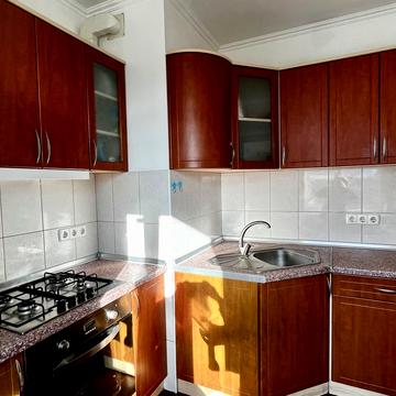 Грушевського вул., 17-Г