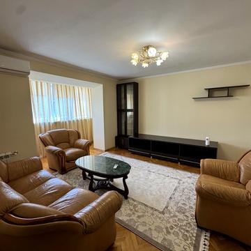 Кардинала Любомира Гузара вул., 9-а