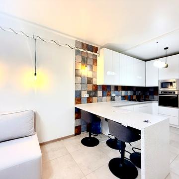 Тараса Шевченка вул., 60/12