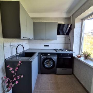 Зодчих вул., 62