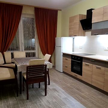 Воскресенська вул., 12-Г