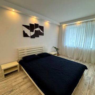 Велика Васильківська вул. (Червоноармійська), 45/17