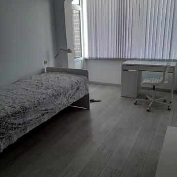 Ентузіастів вул., 11