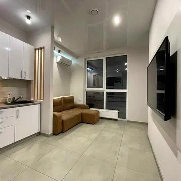 Зоряний бульв., 1-М