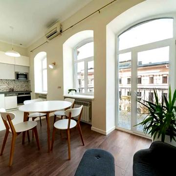 Архітектора Городецького вул., 6