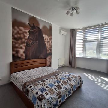 Григорія Сковороди вул., 1