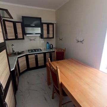 Трудова вул., 1/1а