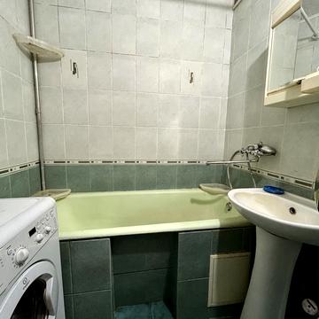 Оноре де Бальзака вул., 77