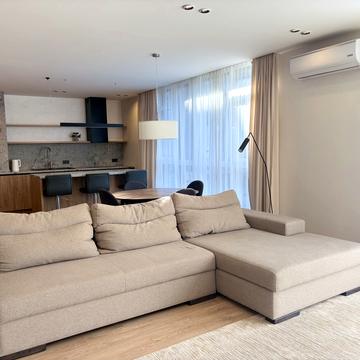 Джона Маккейна вул. (Івана Кудрі), 3-А