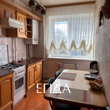 Перемоги просп., 14