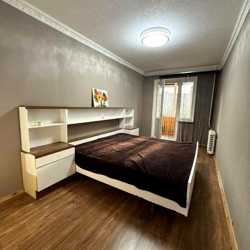 Зої Гайдай вул., 3-А