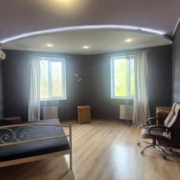 Середньофонтанська вул., 30а