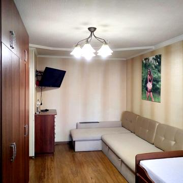 Середньофонтанська вул., 47/51