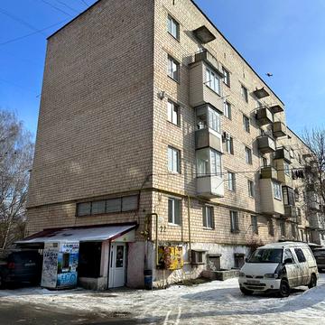 Героїв Крут бульв. (Героїв Сталінграду), 22