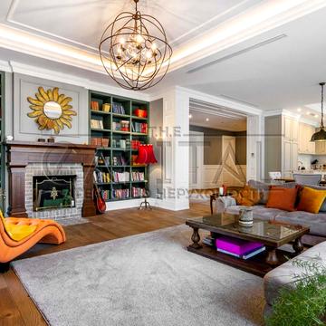 Центральна вул.