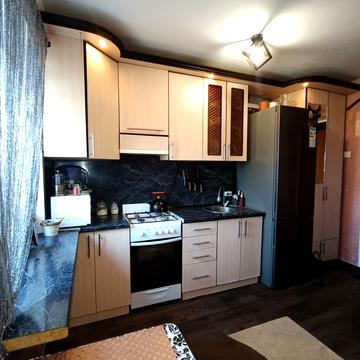 Черкаська, 85