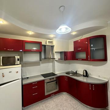 Олени Пчілки вул., 2-Б