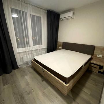 Лисаветинська вул., 7а